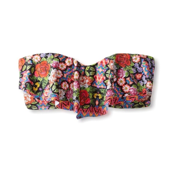 Jessica Simpson Other - NEW Jessica Simpson Flounce Bandeau Swimsuit